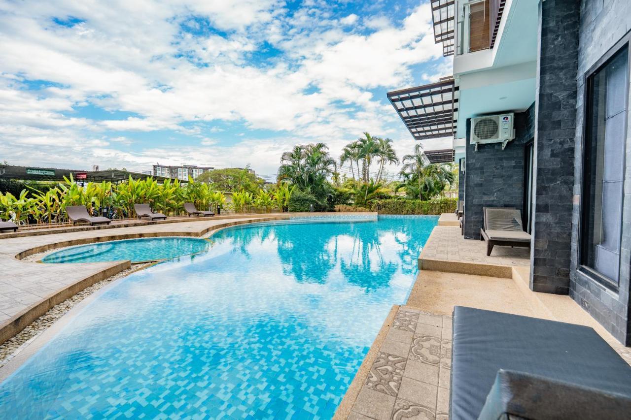 Raintree Condominium チエンマイ エクステリア 写真